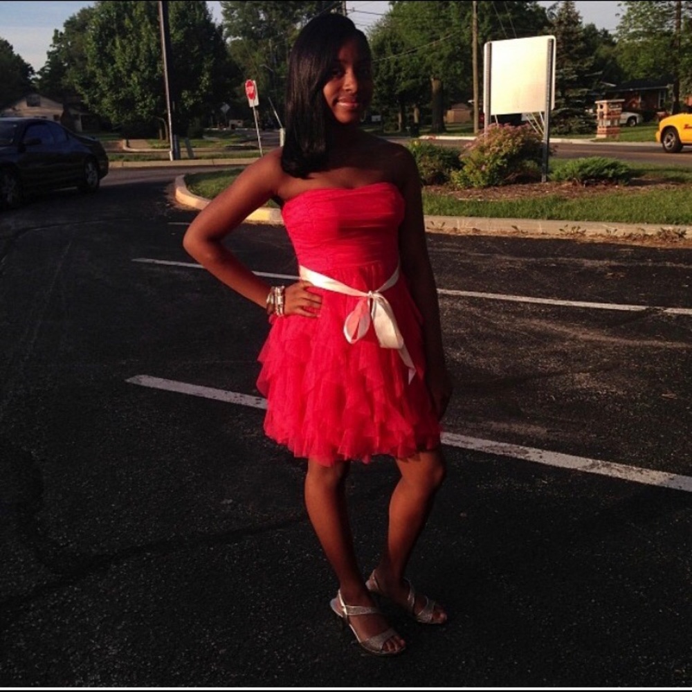 Formal tube top dress! Adorable coral color!